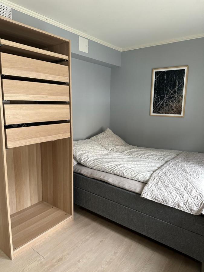 Cosy 2-Rooms Apartment In The City Center Tromsø Buitenkant foto